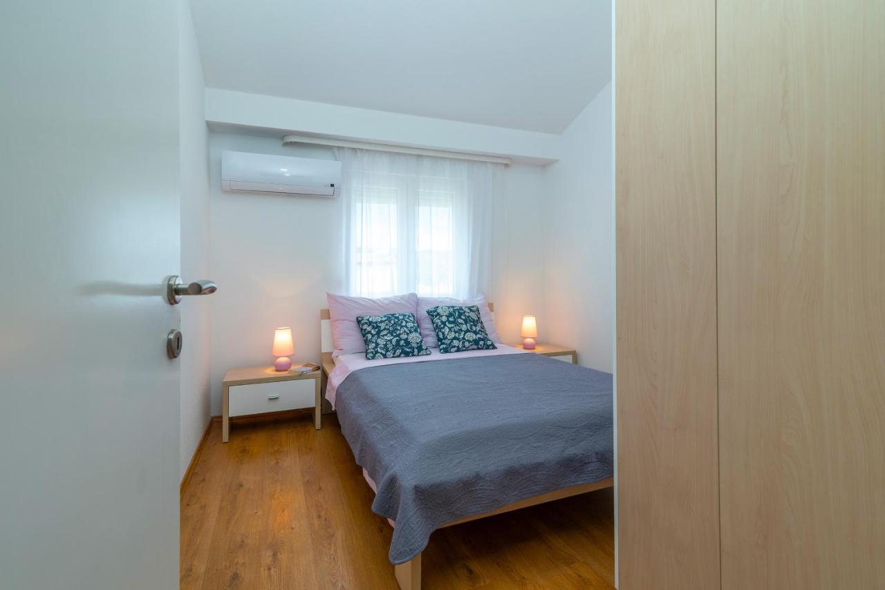 Apartment Angela Trogir Dış mekan fotoğraf