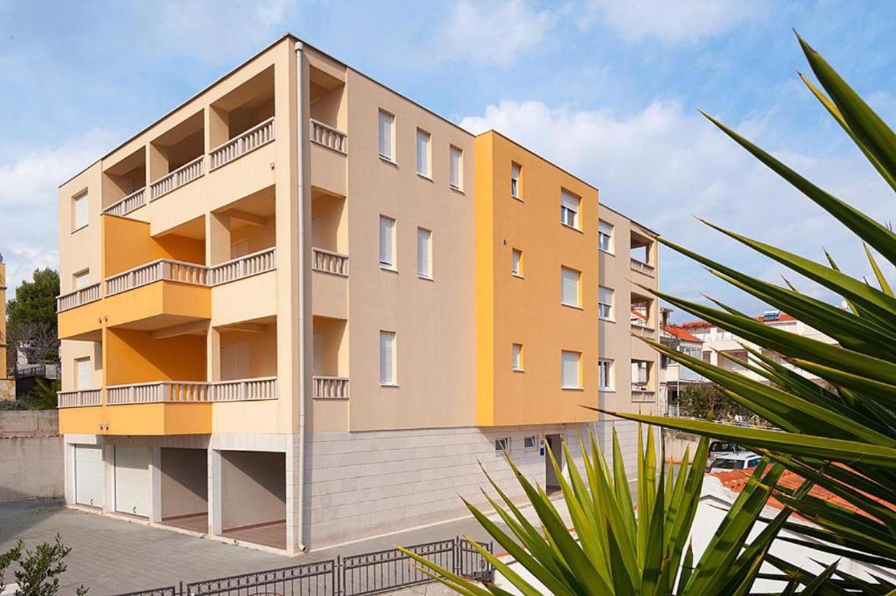 Apartment Angela Trogir Dış mekan fotoğraf